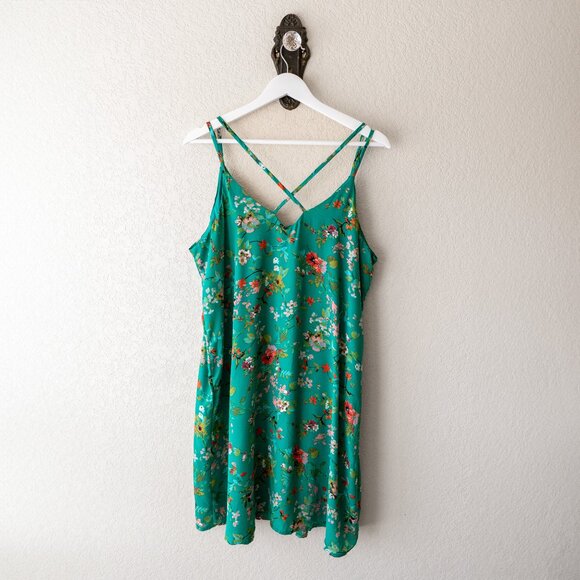 Xhilaration Women’s Sz XL Green Floral Dress Criss Cross Back Slip Cottagecore - Picture 5 of 6